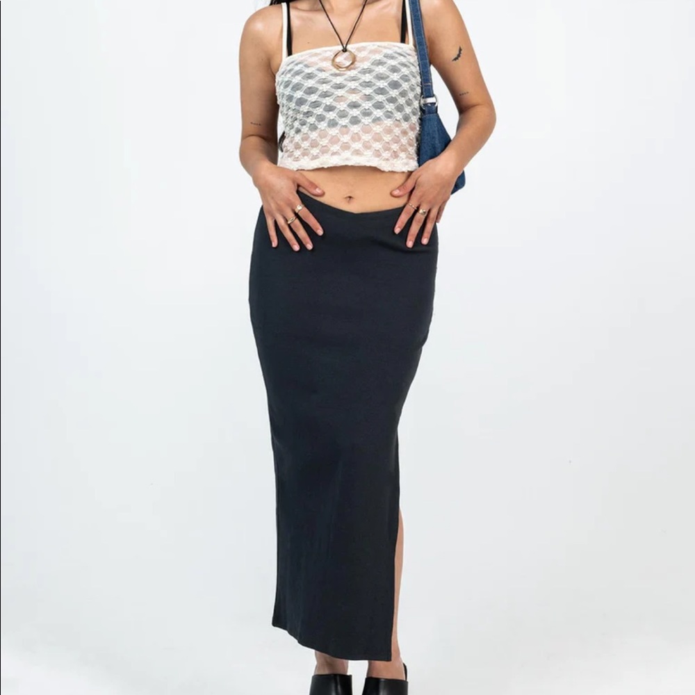 Princess Polly Organic black cotton ABIGAIL MIDI SKIRT with slit, stretchy